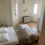 Kelesi Apartament *