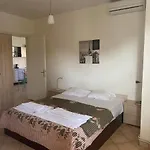 Kelesi Apartament Nea Kallikrateia