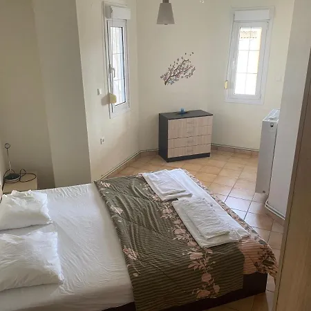 Kelesi Apartment *